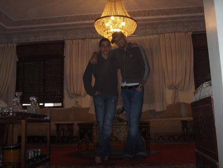 de gauche &agrave; droite ayoub et oussama qui sont des amis fid&eacute;les